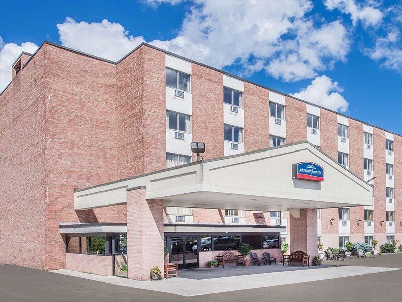 The Niagara Inn Niagarafälle Exterior foto